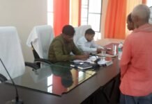 शिकायतों का गुणवत्तापूर्ण व निष्पक्ष जांच कर जल्द से जल्द निस्तारण करें- आशुतोष उप जिलाधिकारी खड्डा