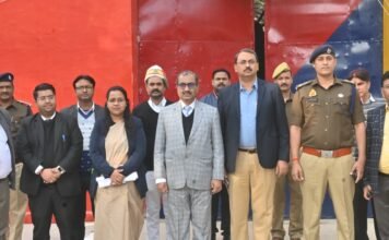 जिला कारागार देवरिया का संयुक्त रूप से किया गया निरीक्षण, डीएम, एसपी, सीजेएम, एडीजे रहे उपस्थित