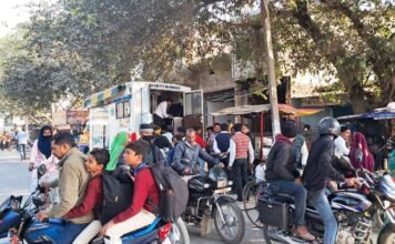 फूड सेफ्टी ऑन व्हील के माध्यम से खाद्य पदार्थों की हुई जांच, संगृहीत 41 नमूने में 04 अशुद्ध पाए गए