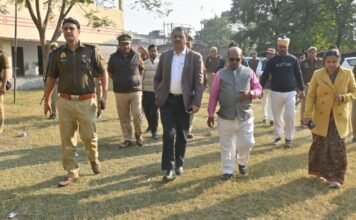पीसीएस प्रारंभिक परीक्षा की तैयारियों के दृष्टिगत डीएम तथा एसपी ने किया गोस्वामी तुलसीदास इंटरमीडिएट कॉलेज का स्थलीय निरीक्षण, दिए आवश्यक दिशा निर्देश
