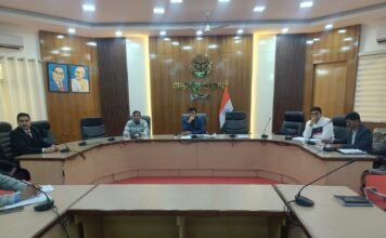 एयरफील्ड एनवायरमेंट मैनेजमेंट कमेटी एवं एरर्ड्रोम कमेटी की बैठक एडीएम की अध्यक्षता में संपन्न