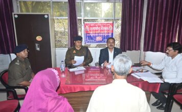 थाना कुबेर स्थान में डीएम व एसपी की उपस्थिति में आयोजित हुआ थाना समाधान दिवस