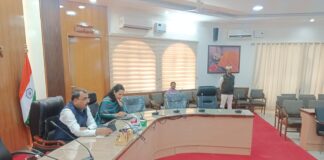 महात्मा बुद्ध कृषि विश्व विद्यालय एवं जिला जेल के निर्माण कार्यों की हुई समीक्षा