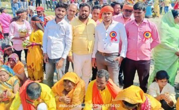 श्री श्री शतचंडी महायज्ञ कलश यात्रा का निकला जुलूस