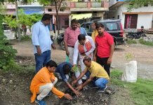 एक पेड़ मां के नाम किया गया पौधरोपण, पेड़ पौधों के बिना जीवन की कल्पना नहीं की जा सकती – विधायक विनय प्रकाश गौड़