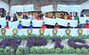 आरपीआईसी कॉन्वेंट स्कूल में अर्धवार्षिक परीक्षा के परिणामों में अव्वल आने वाले विद्यार्थियों को किया गया सम्मानित