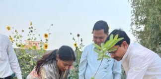 पृथ्वी दिवस पर जेपी फार्मेसी कॉलेज में संगोष्ठी, वृक्षारोपण कर लिया हरित भविष्य का संकल्प