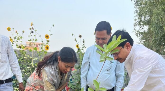 पृथ्वी दिवस पर जेपी फार्मेसी कॉलेज में संगोष्ठी, वृक्षारोपण कर लिया हरित भविष्य का संकल्प
