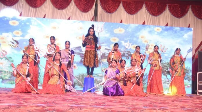 शिक्षा, संस्कृति और रंगारंग प्रस्तुतियों से सजा जेपी इंटर कॉलेज का 33वां स्थापना दिवस समारोह