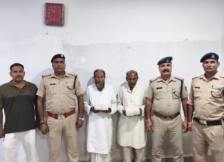 ट्रेन में चरस तस्करी का बड़ा खुलासा: RPF कप्तानगंज की कार्रवाई में 11 लाख की चरस बरामद, दो तस्कर गिरफ्तार