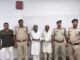 ट्रेन में चरस तस्करी का बड़ा खुलासा: RPF कप्तानगंज की कार्रवाई में 11 लाख की चरस बरामद, दो तस्कर गिरफ्तार