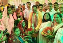 केंद्र सरकार के 12 वर्ष पूर्ण होने पर लगी विकास प्रदर्शनी, जनकल्याणकारी योजनाओं की दी गई जानकारी