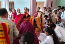 मानवता की सेवा में समर्पित पवन दुबे, असहायों के लिए लगातार निःशुल्क स्वास्थ्य शिविर, 312 मरीजों को मिला उपचार