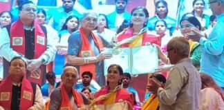 मेहनत, अनुशासन और प्रतिभा का स्वर्णिम संगम: सरस्वती देवी महाविद्यालय की छात्राओं ने रचा कीर्तिमान, दीक्षोत्सव में गूंजा स्वर्णिम शंखनाद