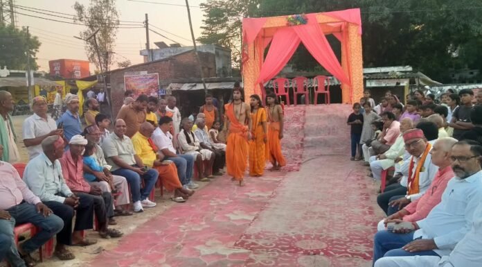 बोदरवार में दशहरा की पूर्व संध्या पर निकली भव्य शोभायात्रा, रामलीला में खर-दूषण वध का हुआ मंचन